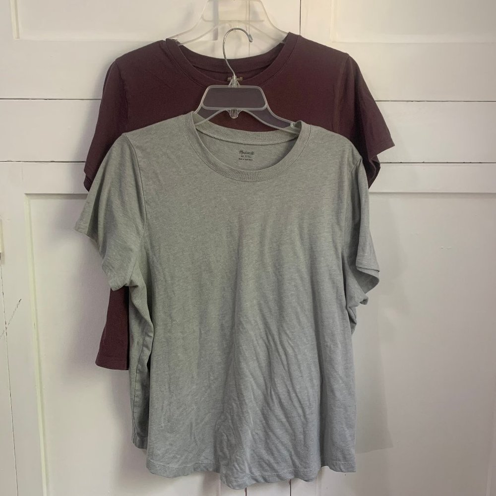 Madewell Vintage Crewneck Tee Size XXL - Set of 2 (purple and gray)